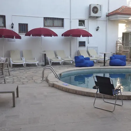 Dalyando Apartahotel 3*