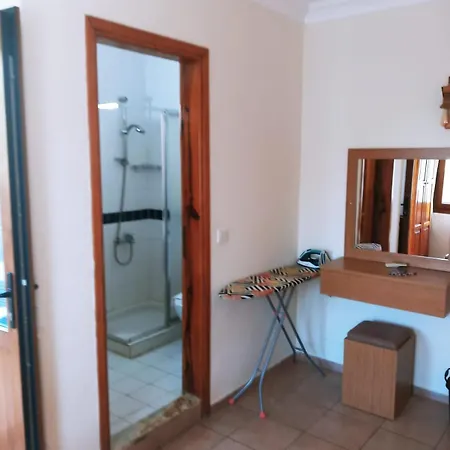 Dalyando Apartahotel